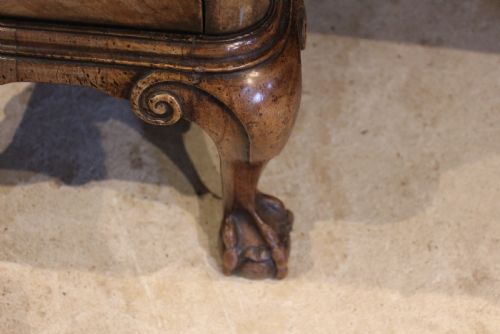 DESK STUNNING QUEEN ANNE INSPIRED WALNUT 3 PART C1910 - ADDITIONAL PHOTO 2