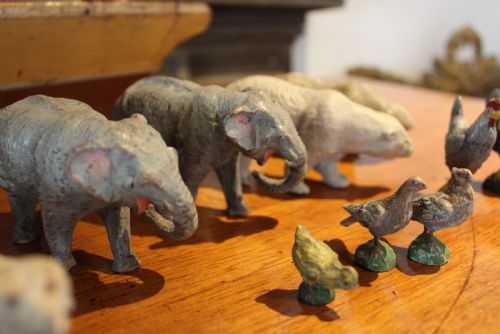 NOAH'S ARK EDWARDIAN FOLK ART ANIMALS NOAH AND WIFE C1900 - ADDITIONAL PHOTO 1