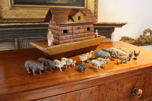 NOAH'S ARK EDWARDIAN FOLK ART ANIMALS NOAH AND WIFE C1900 - ADDITIONAL PHOTO 6