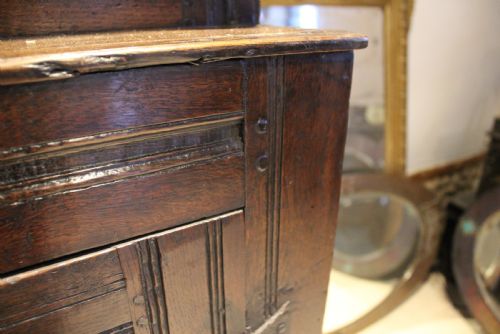 COURT CUPBOARD RARE CHARLES I OAK SMALL DATED 1633 - ADDITIONAL PHOTO 9