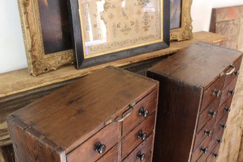 CHEST OF DRAWERS VICTORIAN A RARE PAIR D NAPIER SONS C1880 - ADDITIONAL PHOTO 2