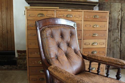 CHAIR WONDERFUL VICTORIAN LEATHER ARMCHAIR WALNUT C1880 - ADDITIONAL PHOTO 2