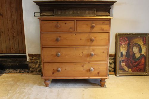 CHEST OF DRAWERS VICTORIAN PINE MATT FINISH C1860 - ADDITIONAL PHOTO 1
