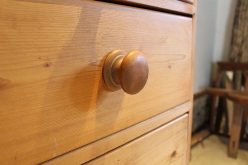 CHEST OF DRAWERS VICTORIAN PINE MATT FINISH C1860 - ADDITIONAL PHOTO 9