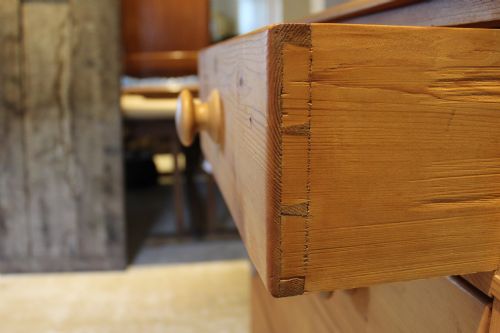 CHEST OF DRAWERS VICTORIAN PINE MATT FINISH C1860 - ADDITIONAL PHOTO 10