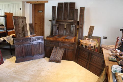 CARVED OAK PANELS LARGE COLLECTION OF 16TH 17TH CENTURY