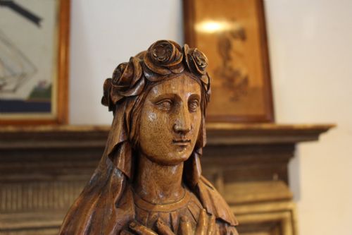 FINELY CARVED LARGE FIGURE OF MARY MAGDALENE WALNUT C1800 - ADDITIONAL PHOTO 1