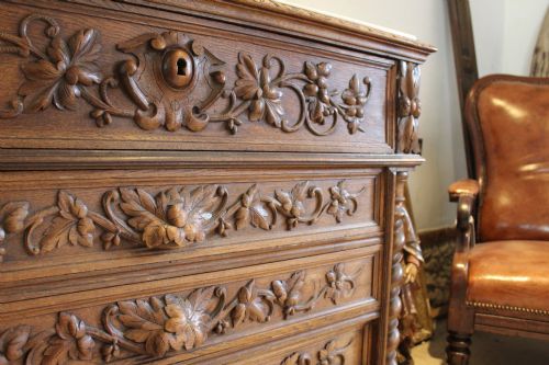 CHEST OF DRAWERS FINE VICTORIAN PERIOD FRENCH CARVED OAK C1880 - ADDITIONAL PHOTO 10