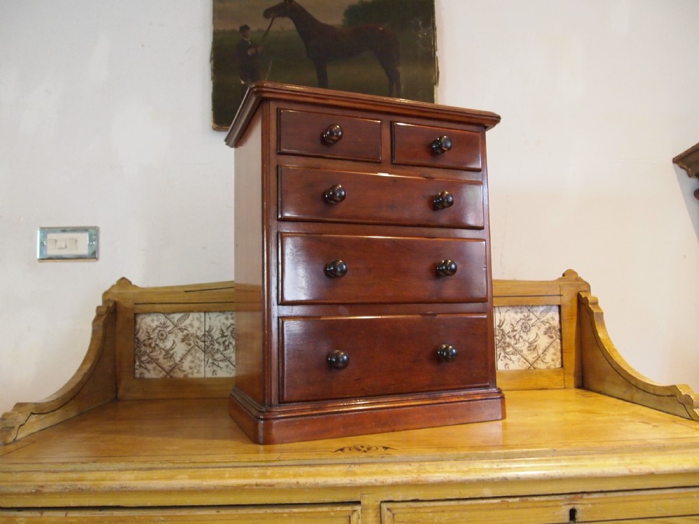 Chest of drawers miniature apprentice Victorian c1890 View VII