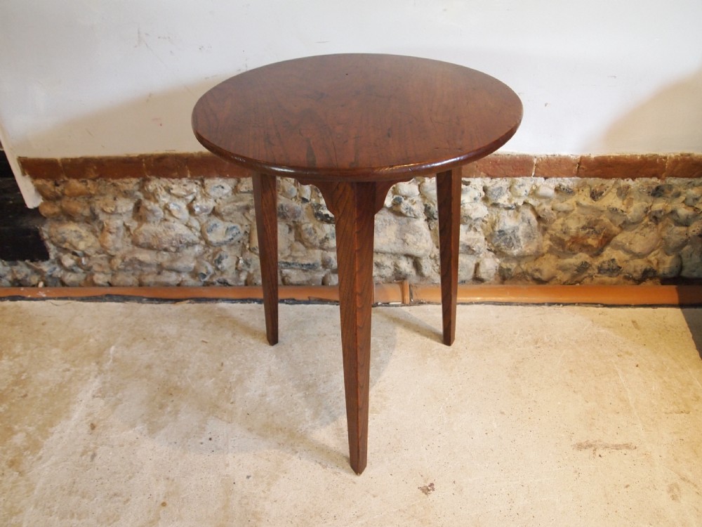 Table cricket table solid Elm George III c1800 View III