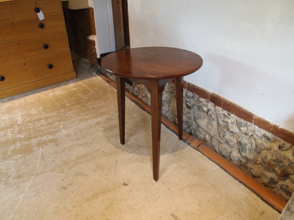 Table cricket table solid Elm George III c1800 View VIII