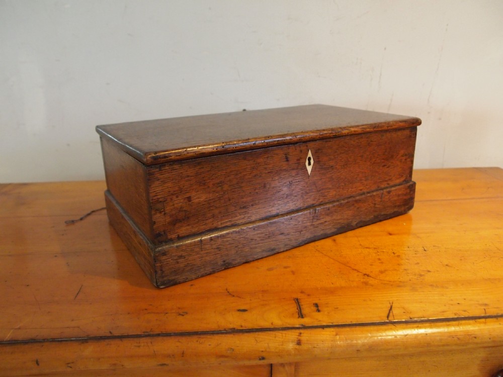 Box George III Oak deed box c1770 View VIII
