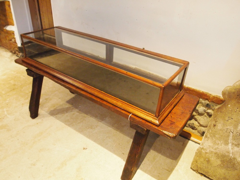 Display case Victorian shop Mahogany c1890 View II