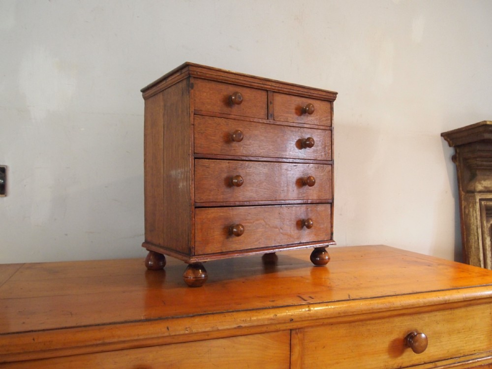 Chest of drawers miniature apprentice Victorian oak c1850 View III