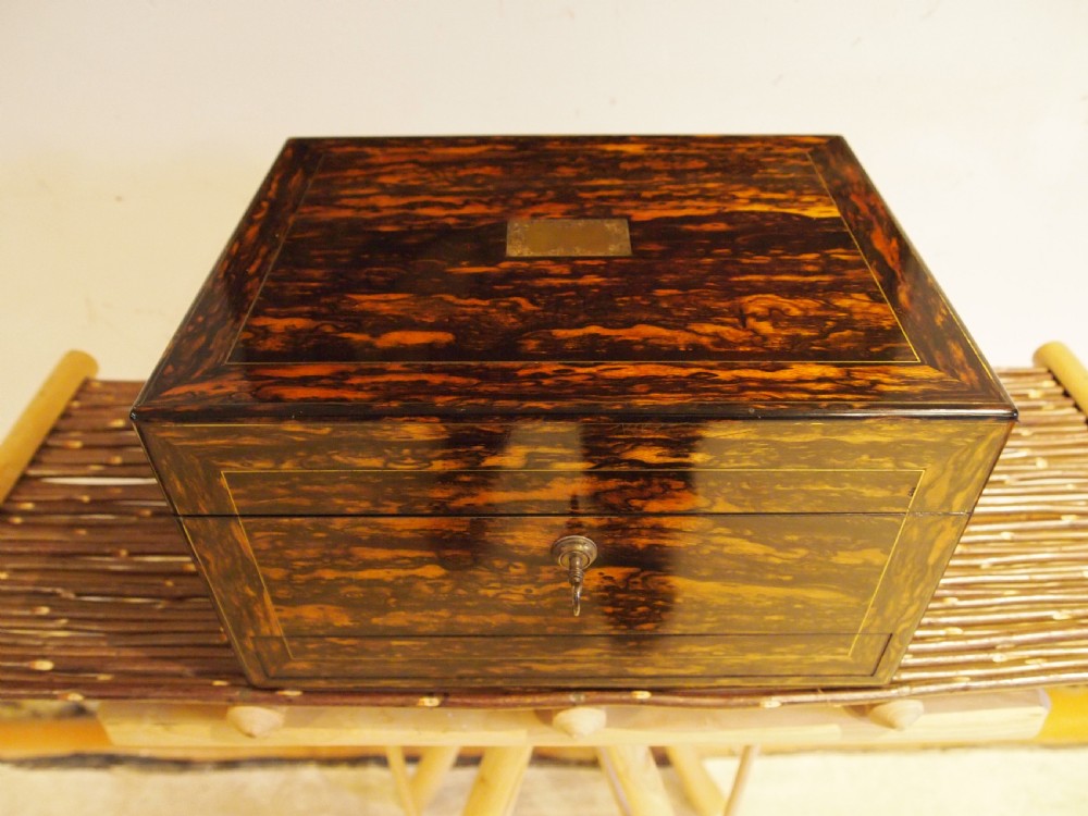 Box vanity outstanding rare Coromandel William Neal 1863 View XIV