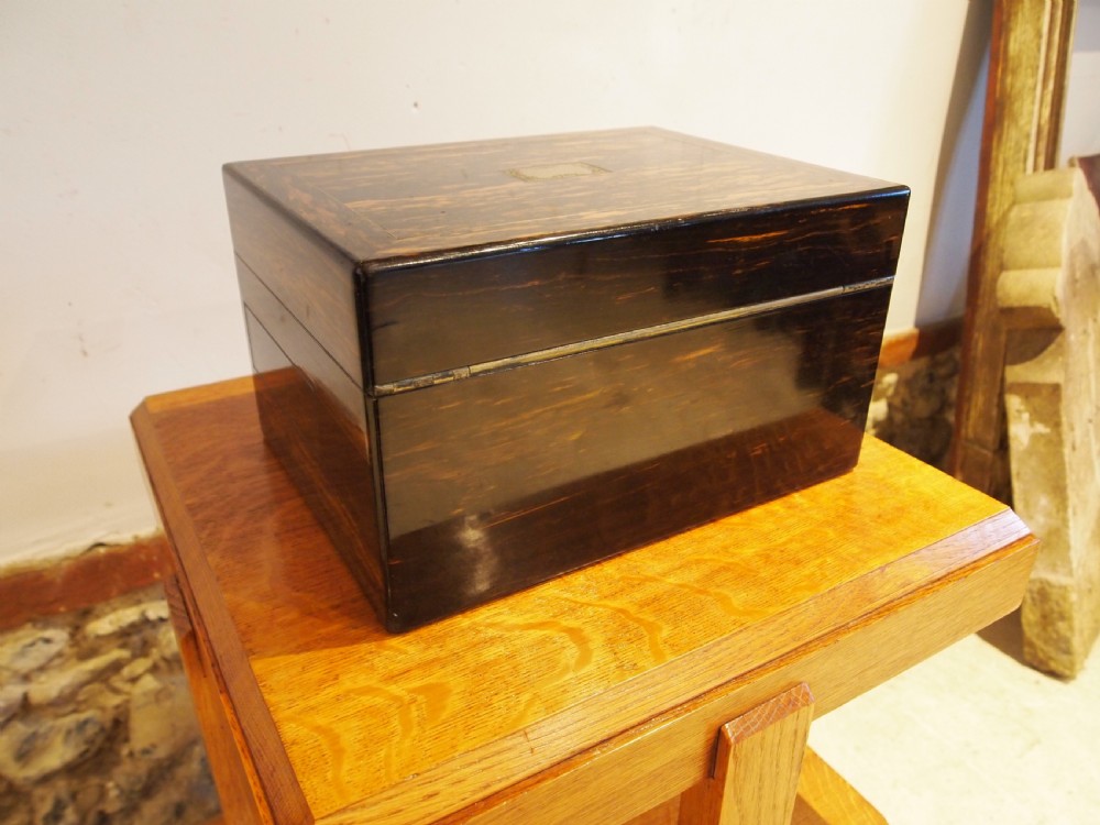 Box vanity outstanding rare Coromandel William Neal 1863 View XVI
