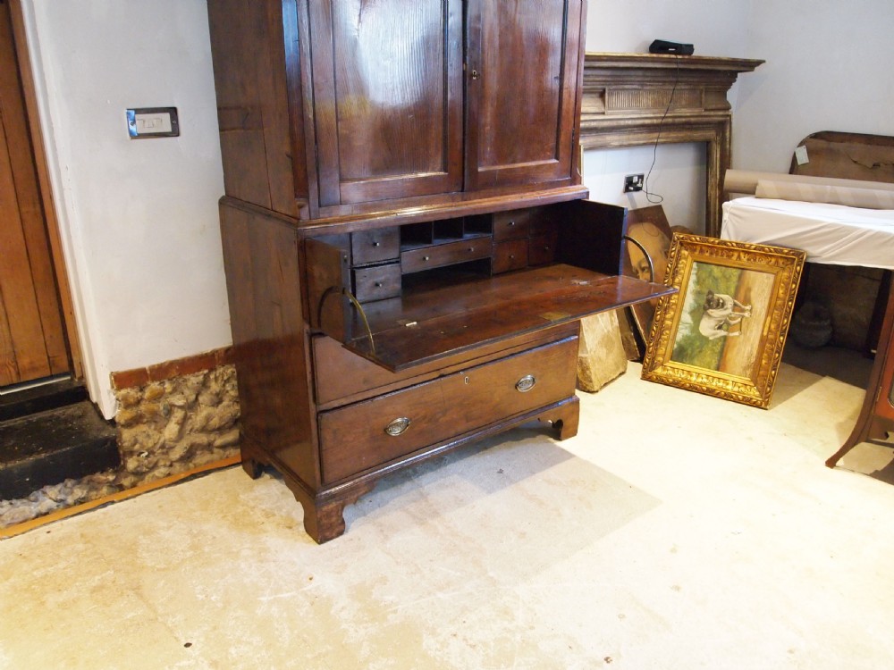 Rare Welsh Oak secretaire cupboard on chest c1790 View III