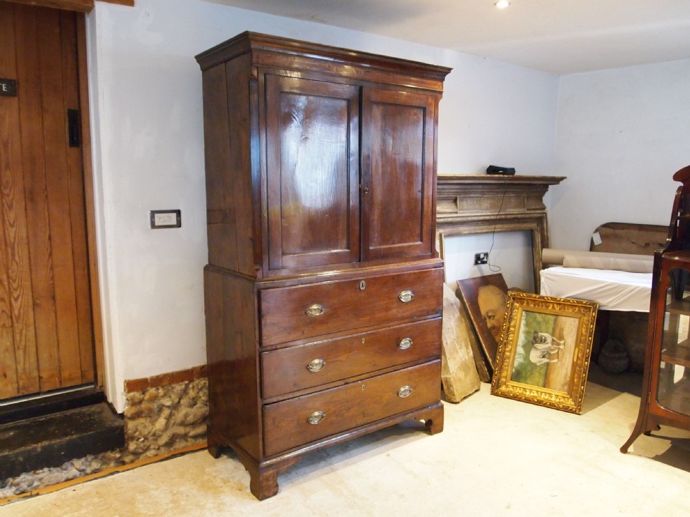 Rare Welsh Oak secretaire cupboard on chest c1790 View X