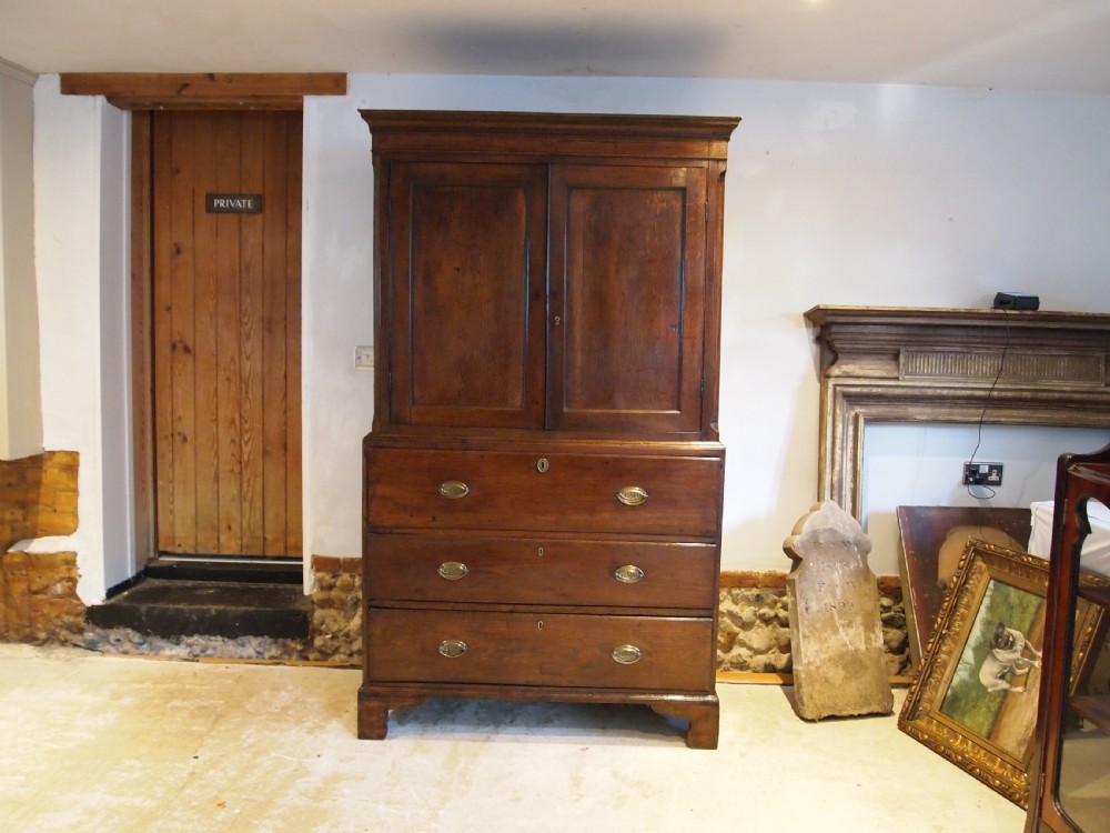 Rare Welsh Oak secretaire cupboard on chest c1790 View XVI