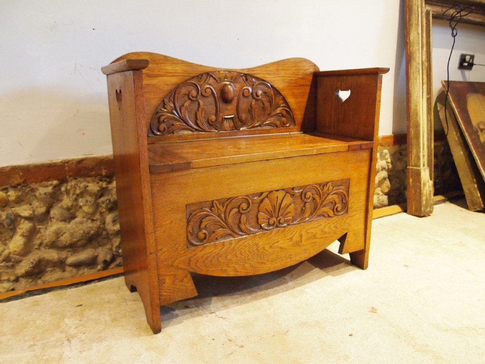 Bench settle pew Arts and Crafts Oak c1900