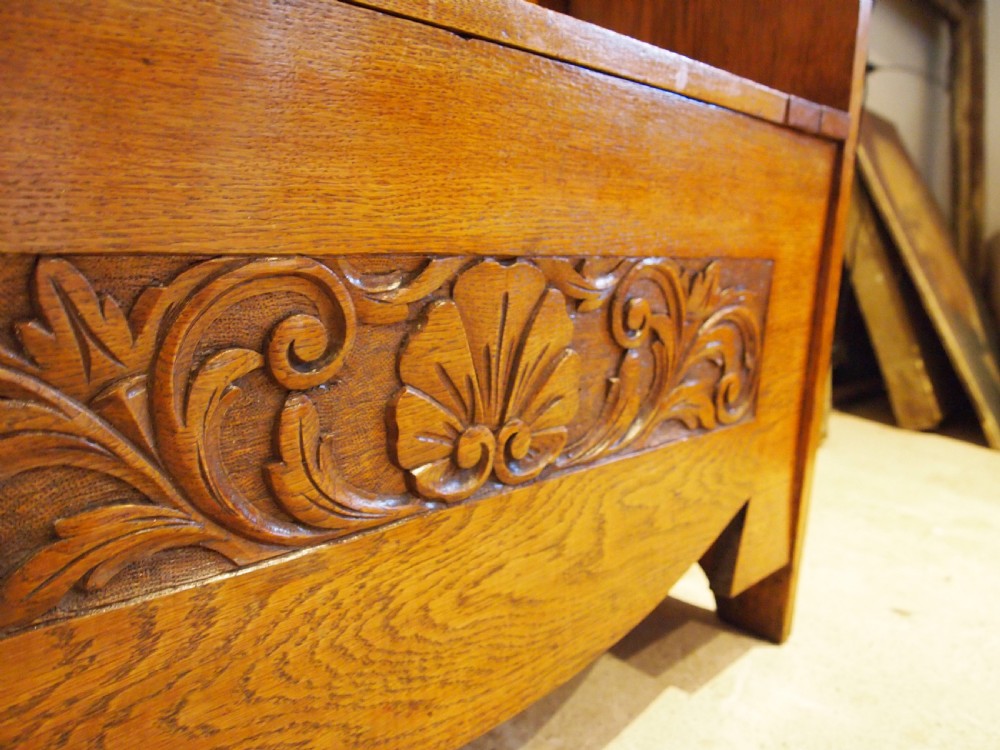 Bench settle pew Arts and Crafts Oak c1900 View IV