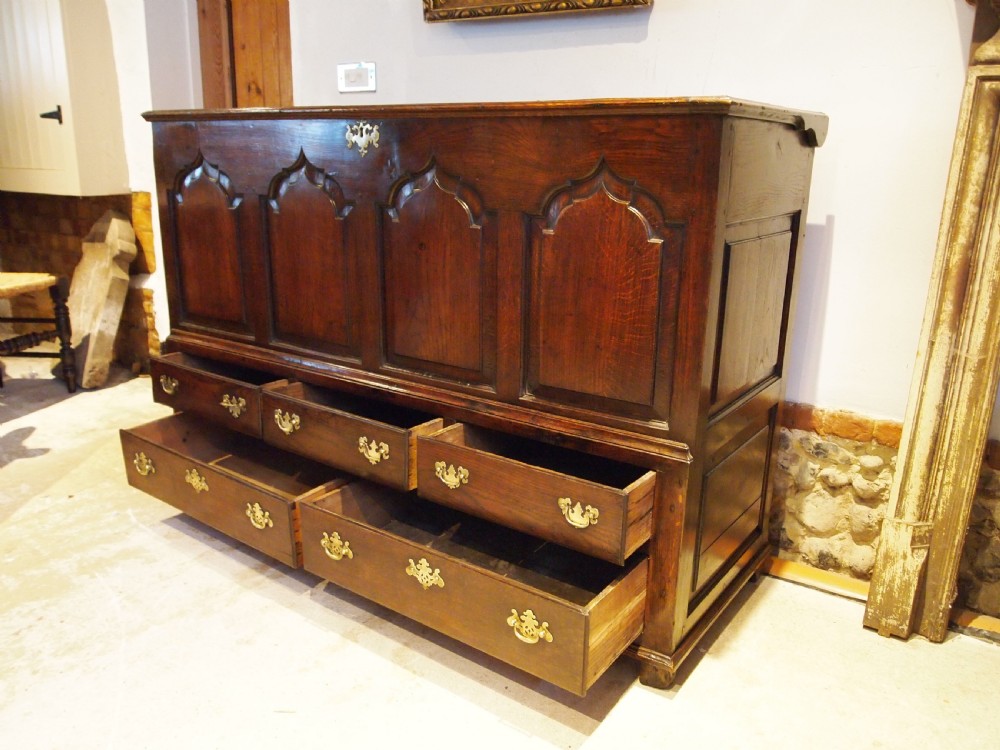 Mule chest of drawers stunning George III Oak c1770 View V