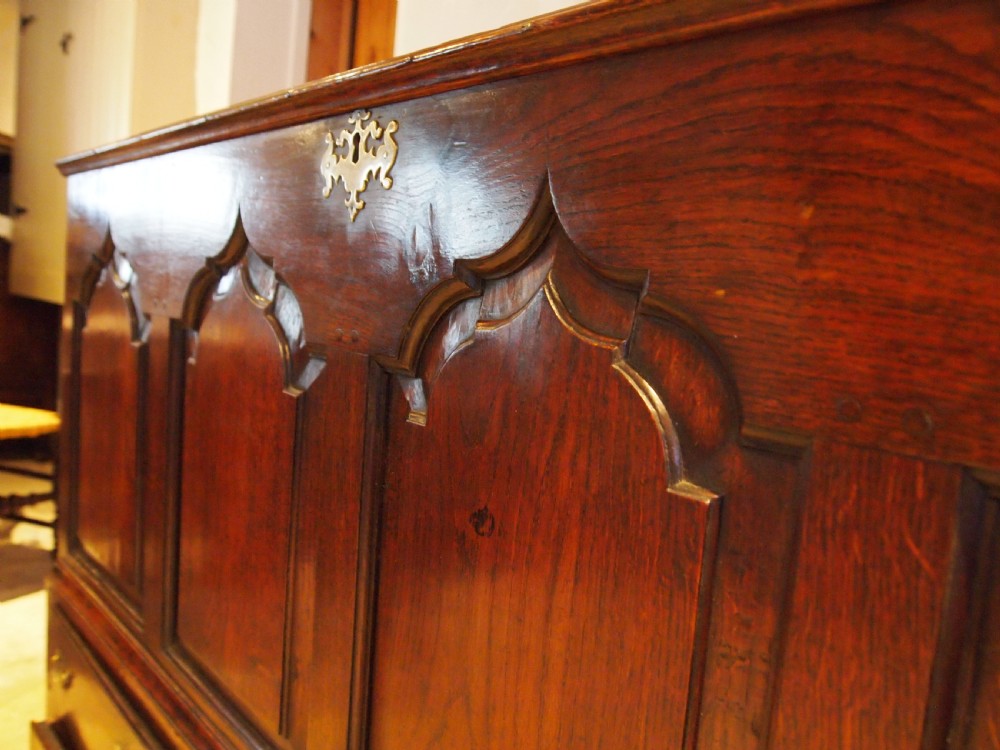 Mule chest of drawers stunning George III Oak c1770 View VIII