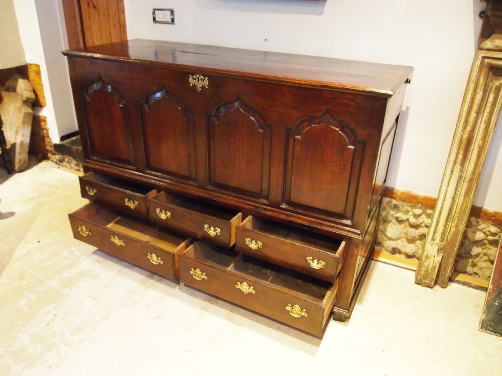 Mule chest of drawers stunning George III Oak c1770 View IX
