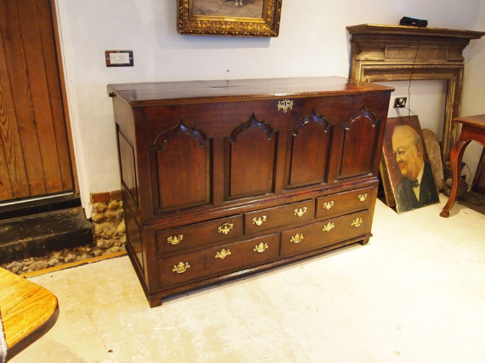 Mule chest of drawers stunning George III Oak c1770 View XII