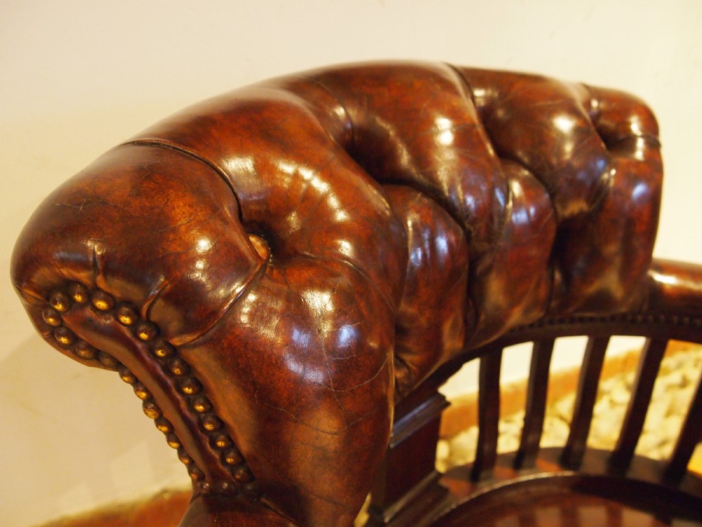 Chair outstanding Victorian desk office Chestnut leather c1870 View II