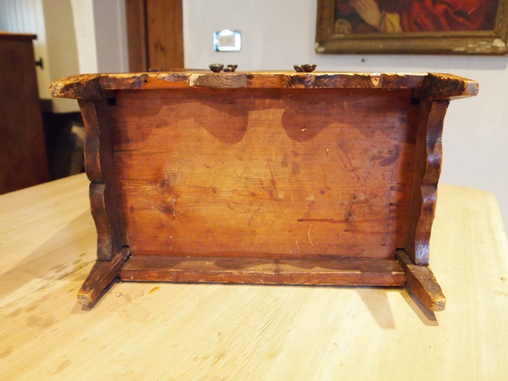Chest of drawers very rare primitive miniature Welsh Maetwrog c1800 View IV