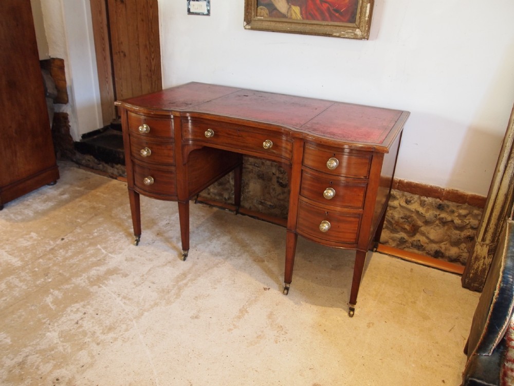 Desk Gillows writing table Victorian Mahogany c1890 View IV