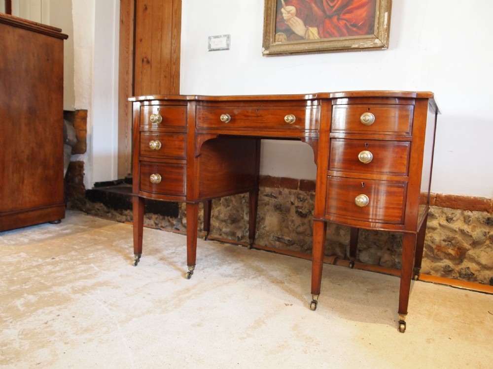 Desk Gillows writing table Victorian Mahogany c1890 View XIII