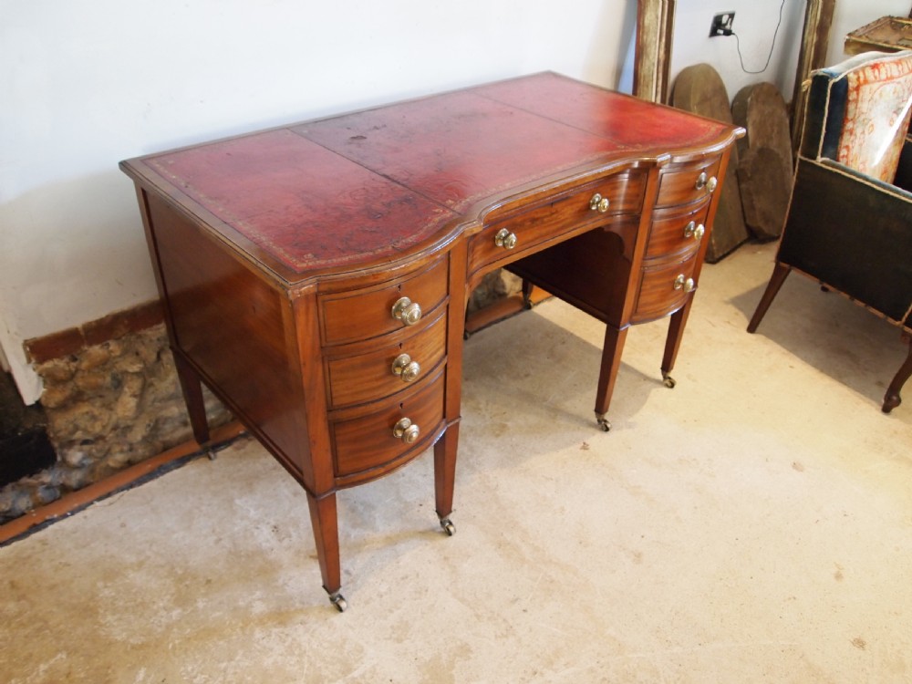 Desk Gillows writing table Victorian Mahogany c1890 View XIV