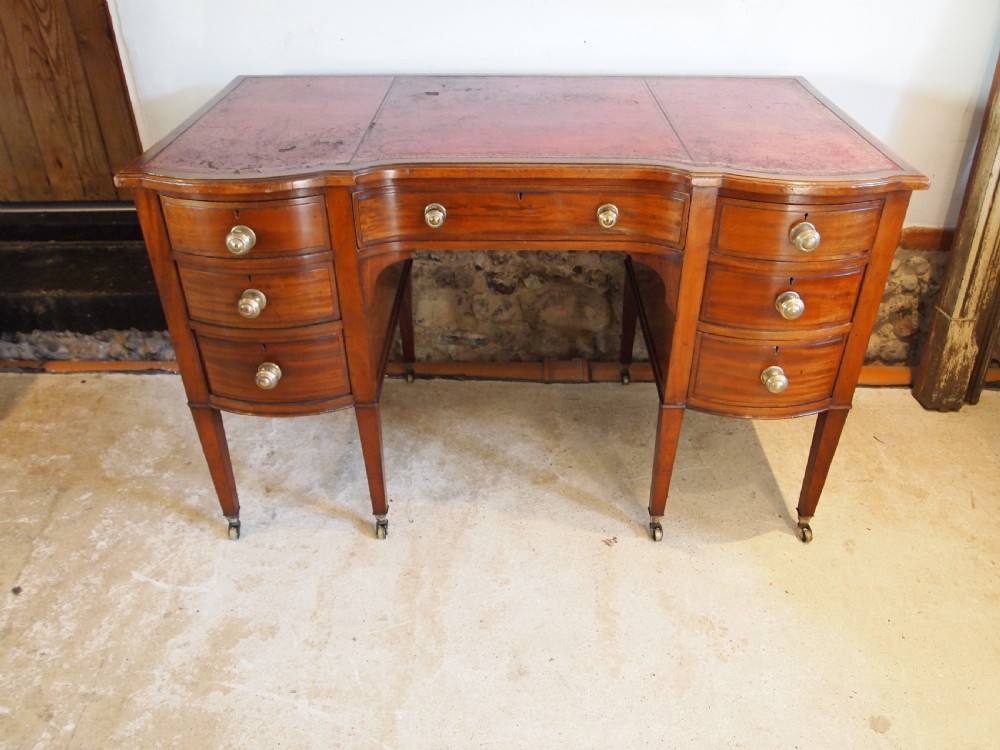 Desk Gillows writing table Victorian Mahogany c1890 View XVI