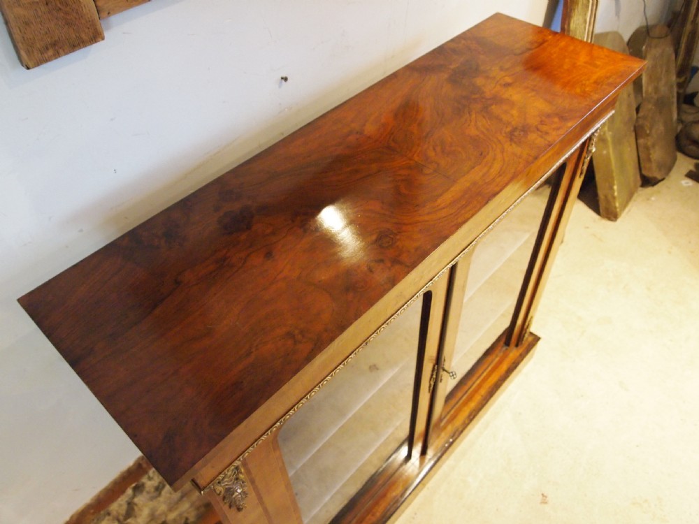 Cabinet display bookcase fine Victorian Walnut c1870 View XIII