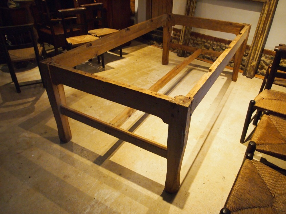 Table George IV refectory farmhouse dining Pine c1820 View II
