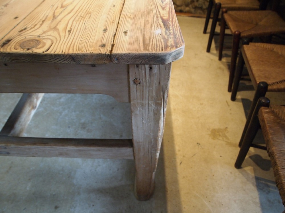 Table George IV refectory farmhouse dining Pine c1820 View V