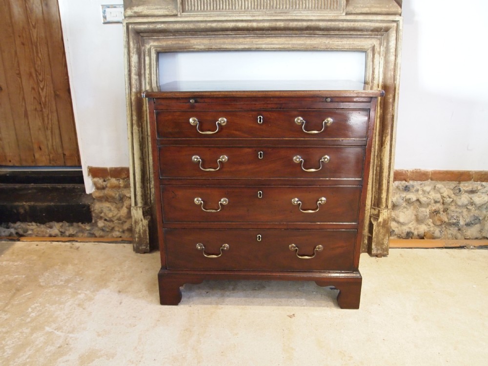 Chest of drawers stunning George III bachelors chest small c1770 View X