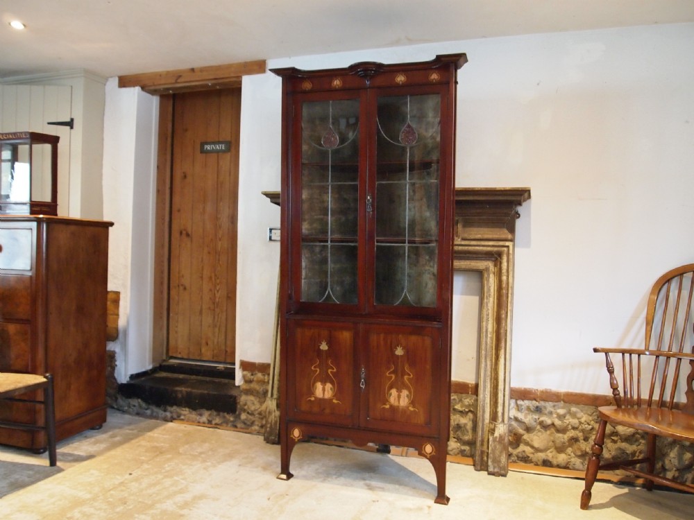 Cabinet fine Shapland & Petter Arts and Crafts Mahogany c1890