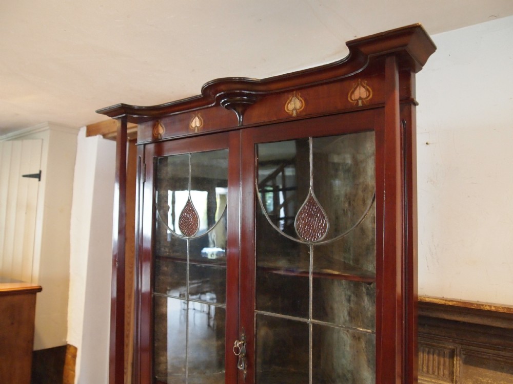 Cabinet fine Shapland & Petter Arts and Crafts Mahogany c1890 View X