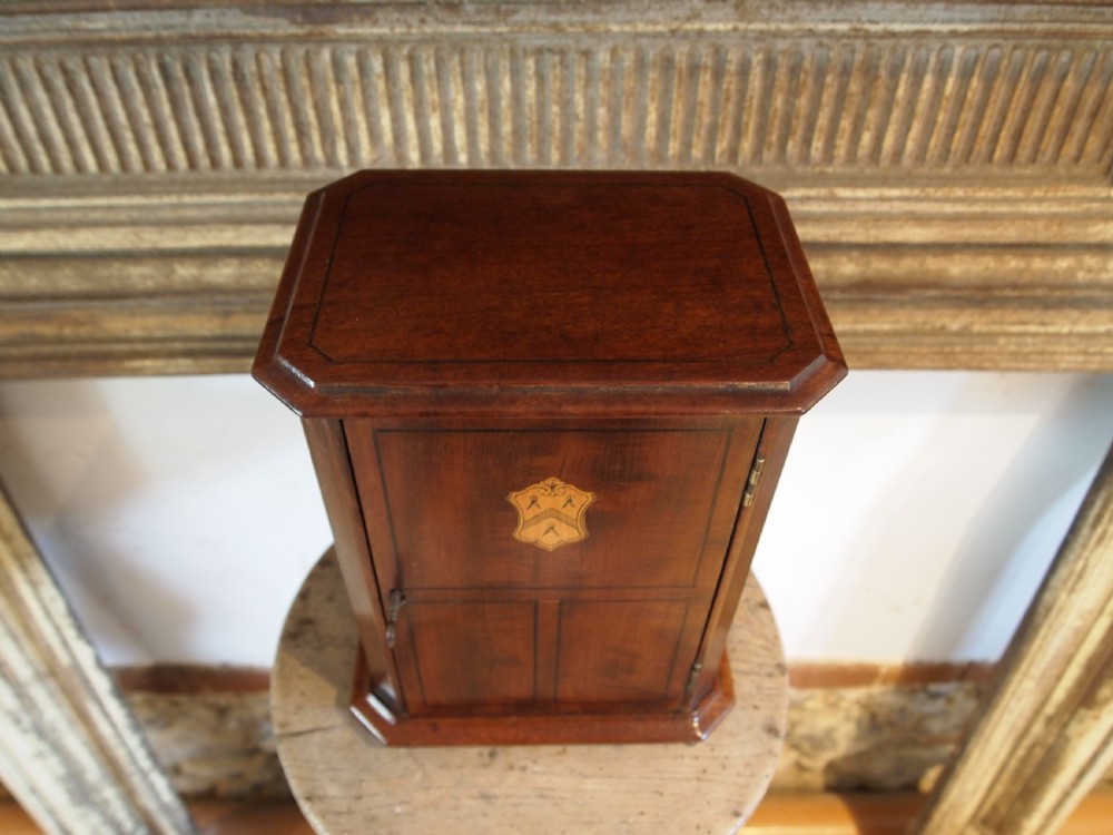 Rare miniature Masonic linen press c1890 View III