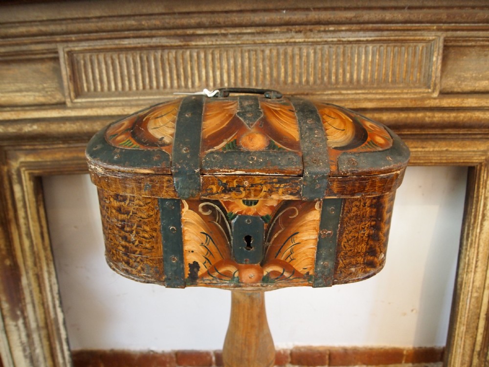 Box rare Scandinavian marriage strong box c1800 View XII