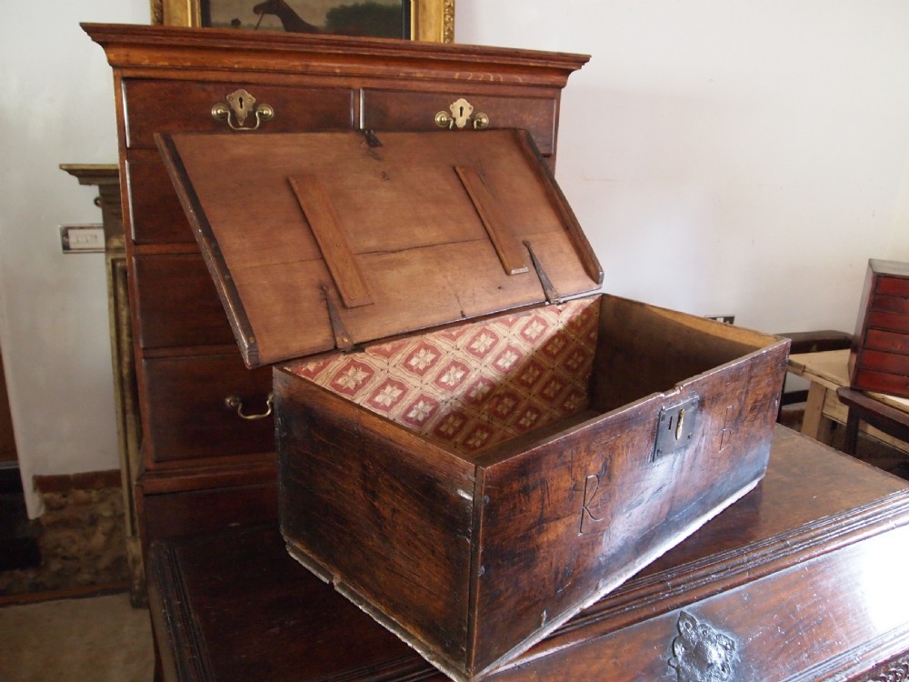 Box Charles II Oak boarded Bible or deed box c1680 View III