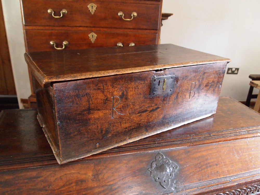 Box Charles II Oak boarded Bible or deed box c1680 View VIII
