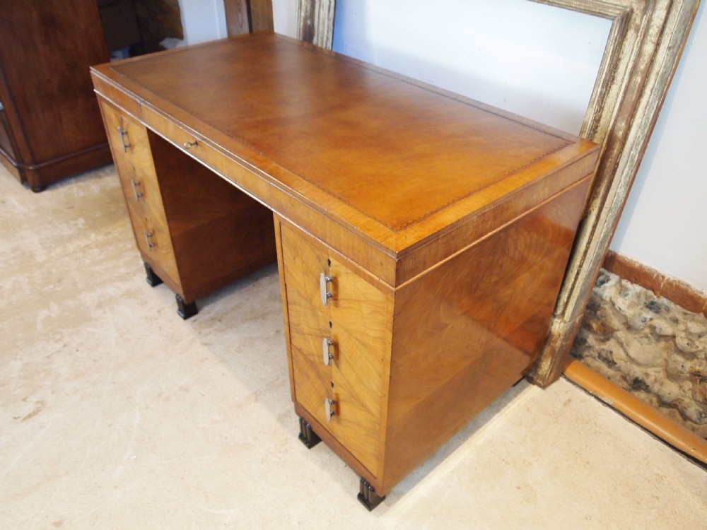 Desk fine Art Deco Walnut desk by Gillows c1925 View XVII