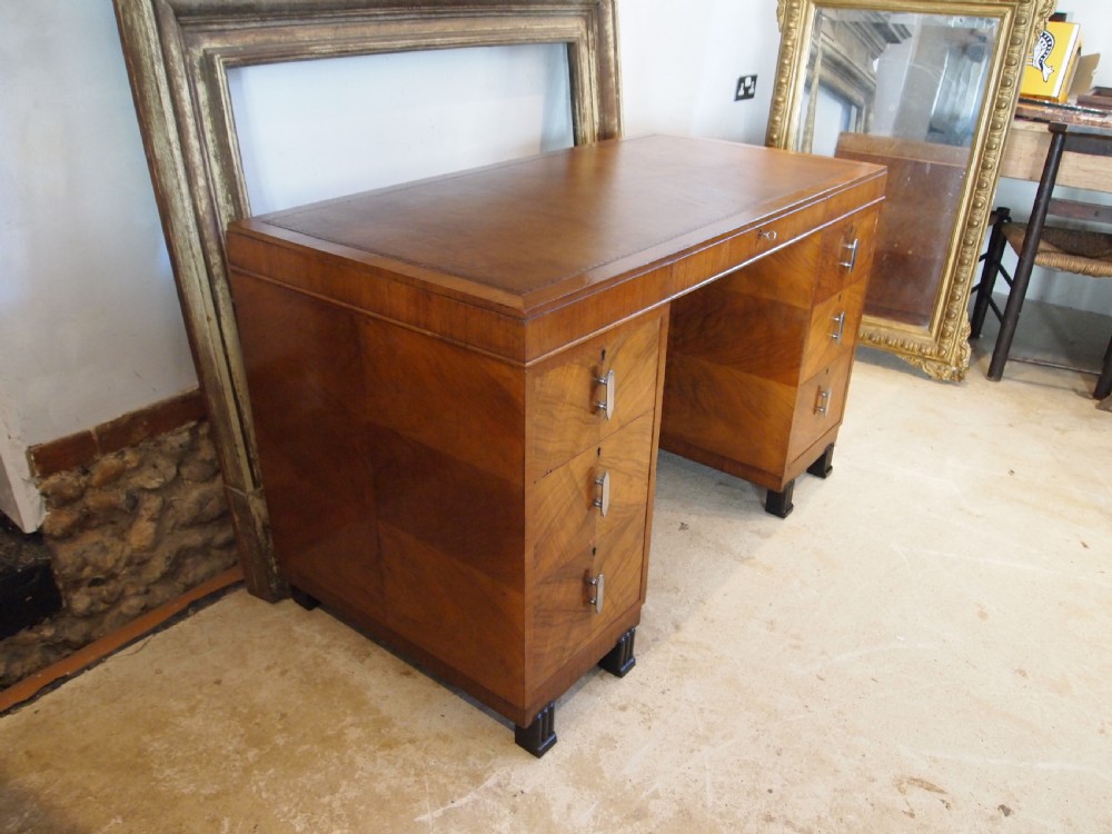Desk fine Art Deco Walnut desk by Gillows c1925 View XVIII