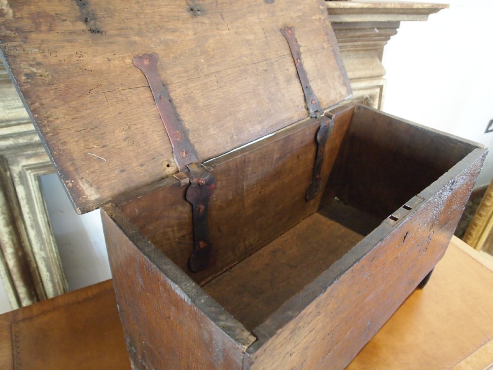 Coffer rare Childs 17th century Oak coffer c1680 View III