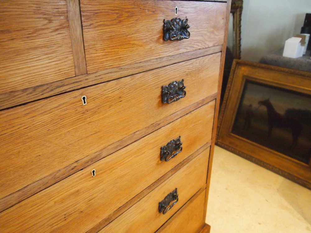 Chest of drawers rare Arts and Crafts Oak c1890 View XII