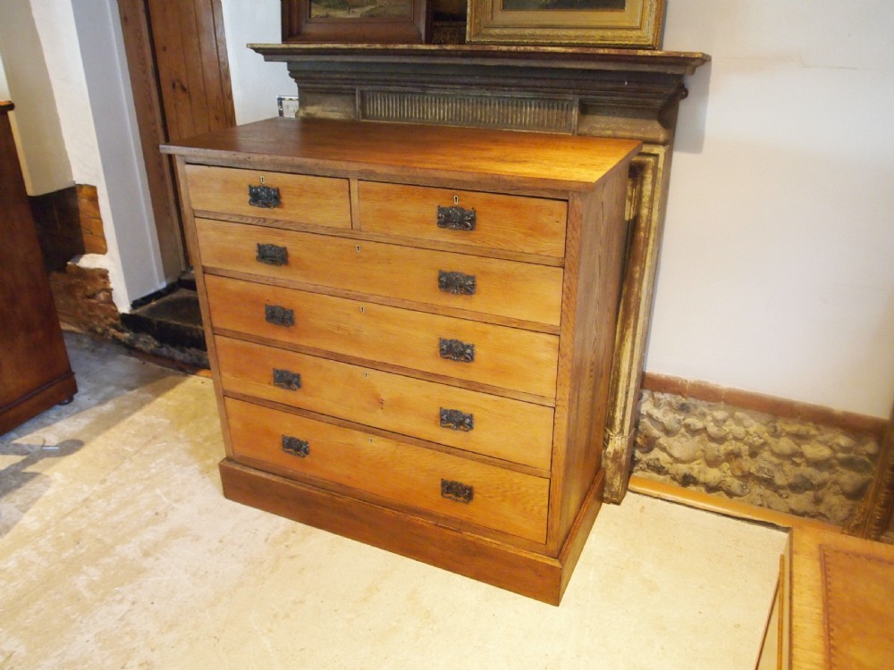 Chest of drawers rare Arts and Crafts Oak c1890 View XIII